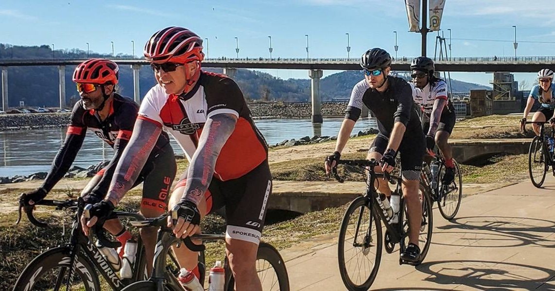 agv k6 kask AGV K6/K6S: high tech, comfortable sports-touring helmet